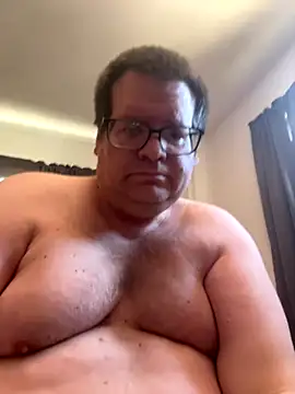 treatbobnicer online show from October 26, 4:57 pm