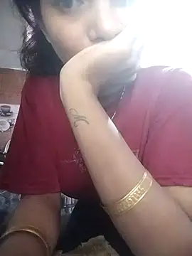 Hotty-Divya online show from October 8, 6:44 am