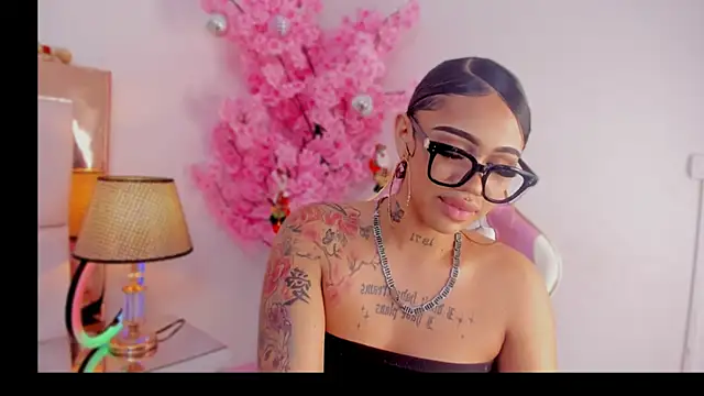 Mia Jansen online show from December 7, 12:41 am