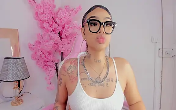 Mia Jansen online show from January 17, 12:31 am