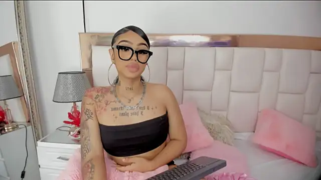 Mia Jansen online show from February 10, 8:53 pm