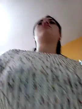 Lesly 10- online show from March 12, 6:44 pm