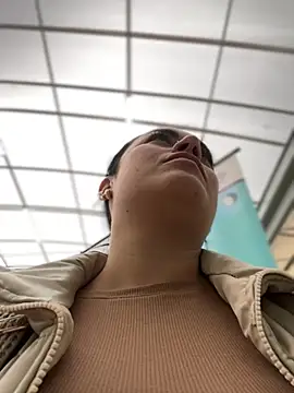 Lesly 10- online show from March 20, 3:39 pm