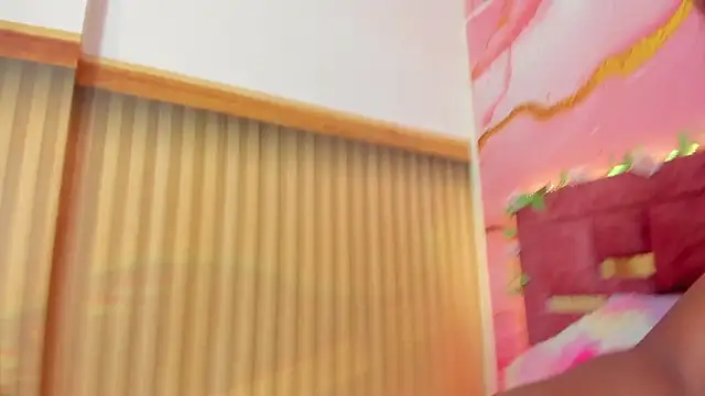 melody paris online show from March 27, 10:59 am