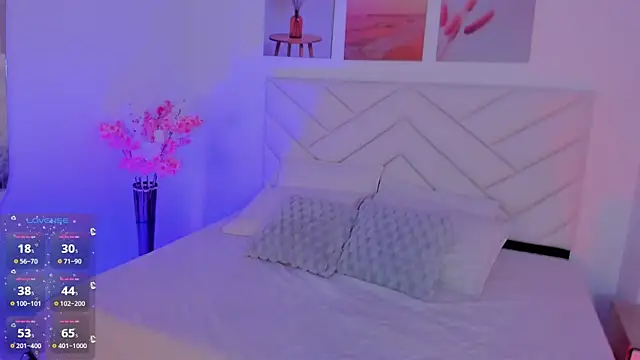 Brianna bigboobs online show from November 5, 11:32 am