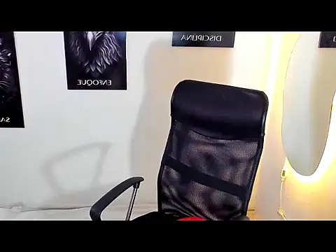 Andrew wolf7 online show from December 20, 2:41 am