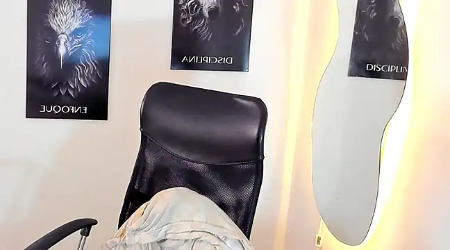 Andrew wolf7 online show from March 6, 2:40 pm