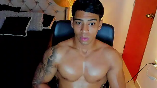 Andrew wolf7 online show from November 25, 9:15 pm