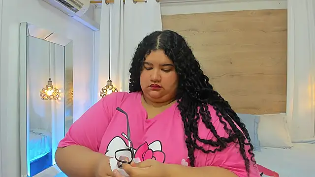 Miley Collins online show from November 28, 12:41 pm