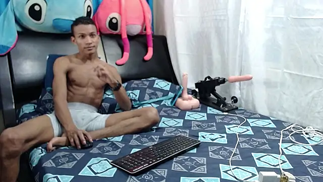 Snapshot of Ryan_Vergon chatting on December 27, 2:47 am Ryan Vergon online show from December 27, 2:47 am