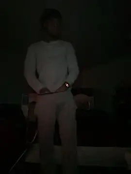 Snapshot of SluttyLyfe4L chatting on February 1, 2:15 pm SluttyLyfe4L online show from February 1, 2:15 pm