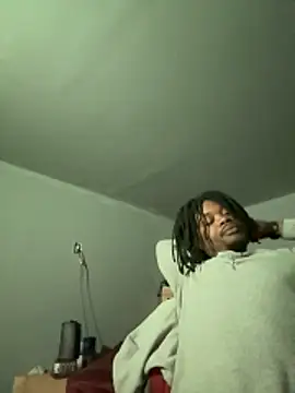 Snapshot of SluttyLyfe4L chatting on February 28, 4:30 pm SluttyLyfe4L online show from February 28, 4:30 pm