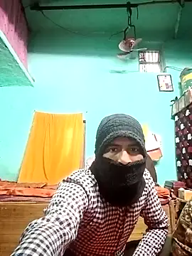 Snapshot of Lustyful_Couple chatting on January 7, 5:33 am Lustyful Couple online show from January 7, 5:33 am