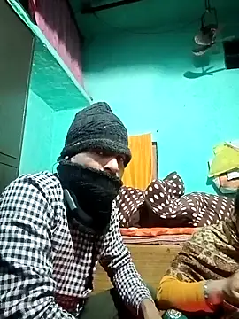 Snapshot of Lustyful_Couple chatting on January 7, 1:46 pm Lustyful Couple online show from January 7, 1:46 pm