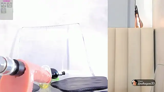 SOFIAGOEZ30 online show from September 23, 10:51 am