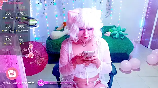 MilkyXSakura online show from February 14, 2:18 am