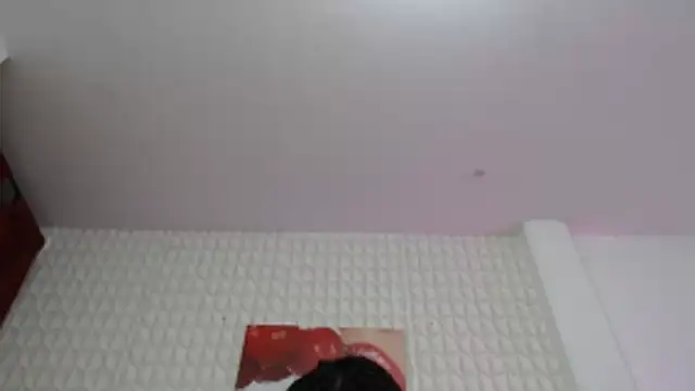 Alexa roussee online show from December 3, 12:58 pm