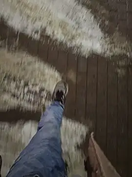 Snapshot of Keshuloveyou chatting on January 27, 2:53 am Keshuloveyou online show from January 27, 2:53 am