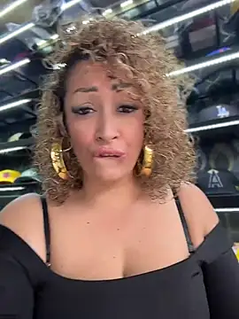 Katti Barrera online show from June 30, 5:58 pm