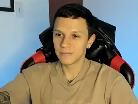 goodboy69l online show from July 1, 3:23 pm