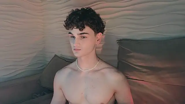 adam 21cm   online show from December 15, 4:15 pm