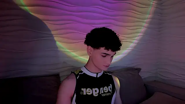 adam 21cm   online show from March 9, 4:44 pm