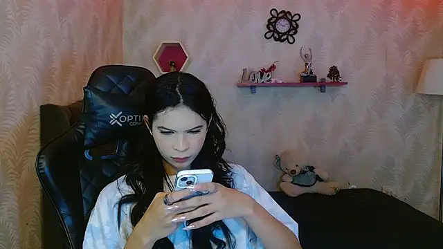 andy bell x online show from October 13, 5:51 am