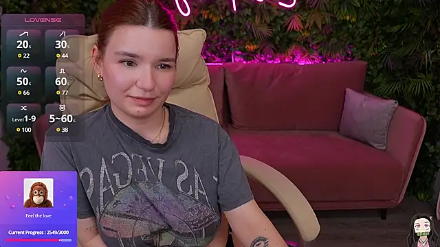 RedShinee online show from March 10, 10:04 am