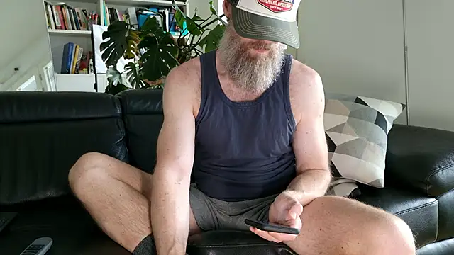 edosilver online show from September 22, 3:14 pm