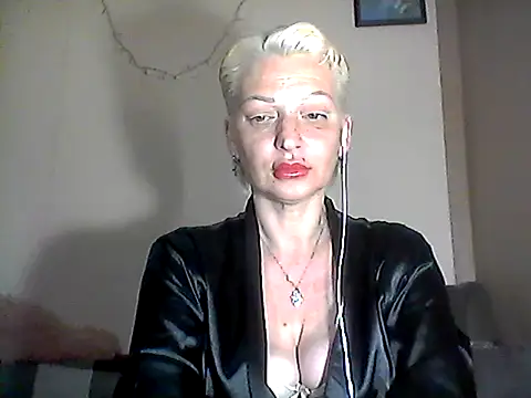 MaryJane441 online show from May 4, 8:16 pm