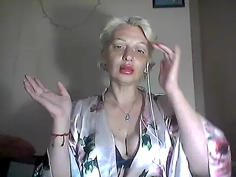 MaryJane441 online show from May 12, 8:06 pm