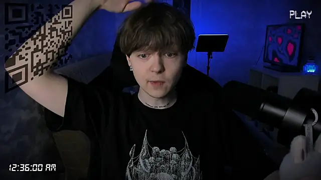 Snapshot of charonbaby1 chatting on November 10, 9:36 pm charonbaby1 online show from November 10, 9:36 pm