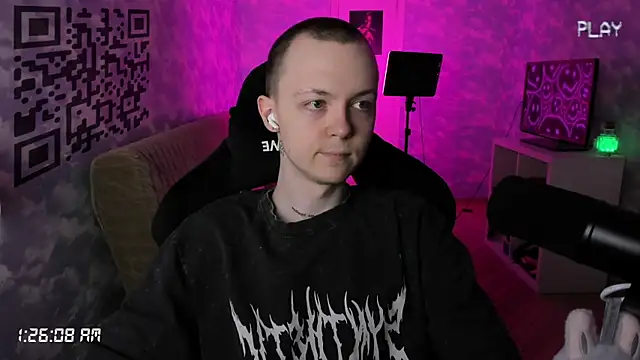 Snapshot of charonbaby1 chatting on December 18, 10:27 pm charonbaby1 online show from December 18, 10:27 pm