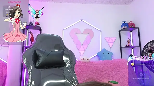 littlevixen18 online show from March 20, 2:21 pm