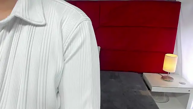 Yazmin rouse online show from March 15, 1:28 pm