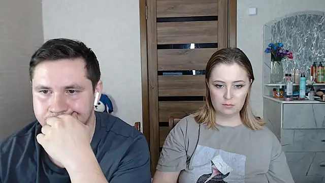 Kristy-Max online show from February 13, 8:55 pm