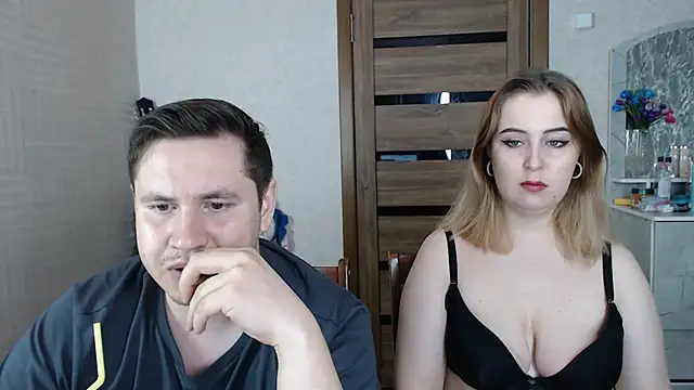 Kristy-Max online show from February 14, 8:59 pm