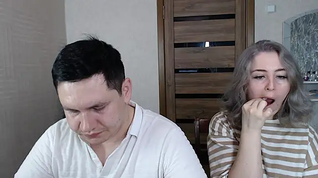 Kristy-Max online show from February 19, 4:34 am