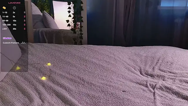 SunnyRisha online show from September 12, 5:29 am