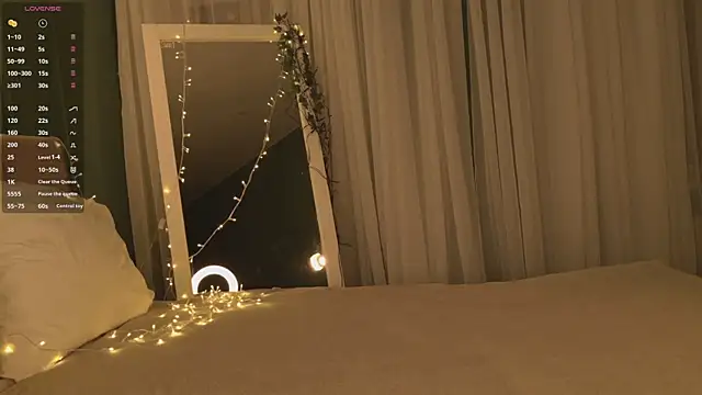 SunnyRisha online show from December 23, 5:16 am