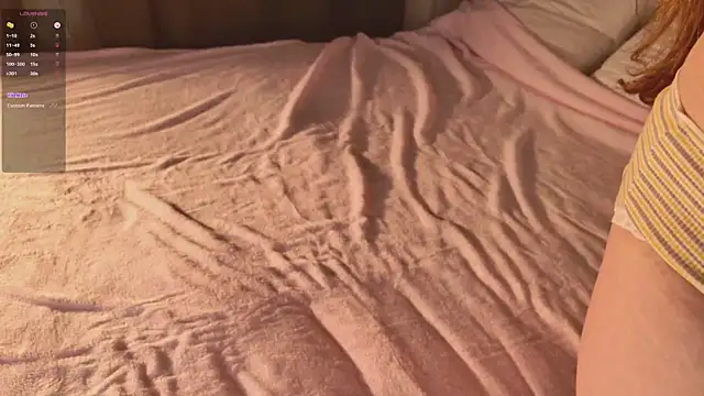 SunnyRisha online show from March 6, 5:15 am