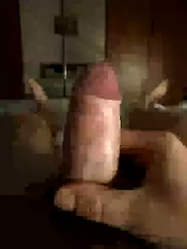 Snapshot of user_662 chatting on February 6, 11:21 am user 662 online show from February 6, 11:21 am