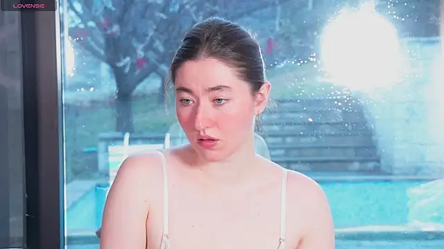 Snapshot of GentleSparkMay chatting on February 8, 9:35 am GentleSparkMay online show from February 8, 9:35 am