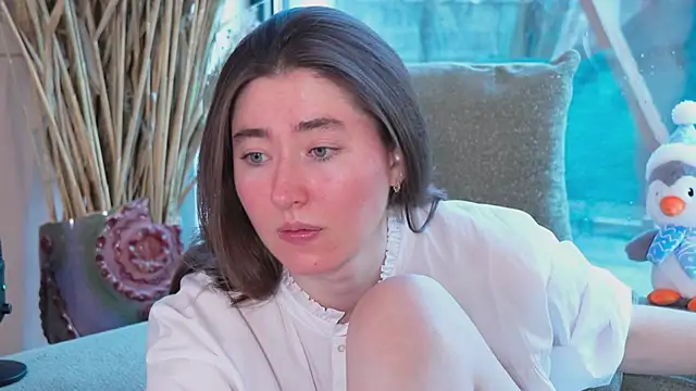 Snapshot of GentleSparkMay chatting on February 12, 1:27 pm GentleSparkMay online show from February 12, 1:27 pm