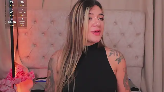 ashleyvalirya online show from March 4, 9:51 am