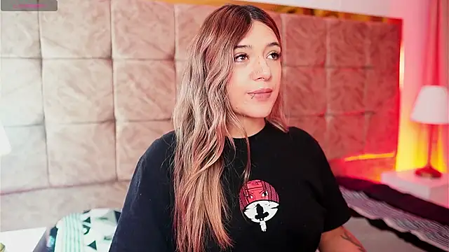 ashleyvalirya online show from February 17, 3:47 am