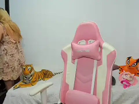 saori 9b online show from January 15, 8:16 pm