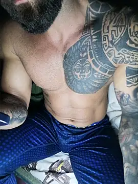 moody1996- online show from March 1, 11:40 pm