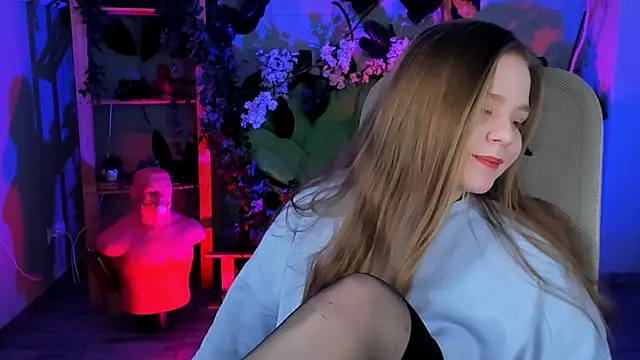 footfetish baby online show from February 28, 4:19 pm