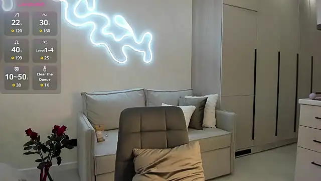  cometoseeme  online show from January 24, 7:39 pm